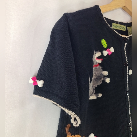 Vintage knit dog button up shirt- Size small womens - Picture 4 of 6